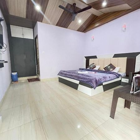 Oak Wood Homestay Banikhet Dalhousie Εξωτερικό φωτογραφία